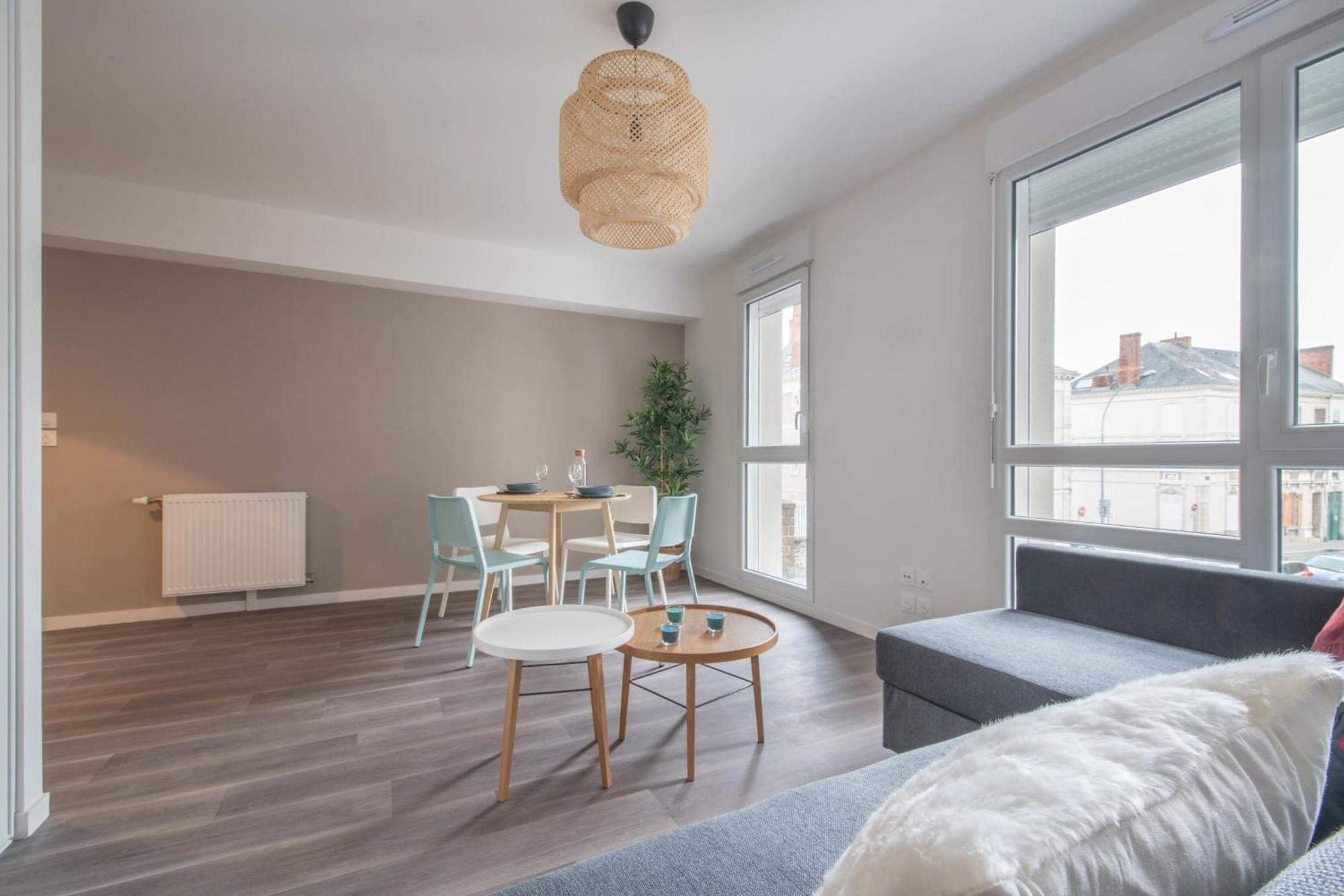Nathan - Appartement Proche Gare Arrivee 2424 Ле-Ман Экстерьер фото